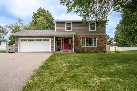 1860 Metcalf Pl, Wisconsin Rapids, WI 54494