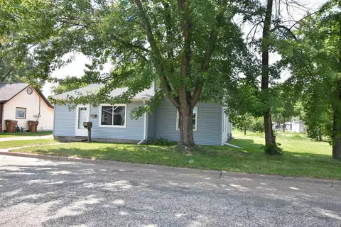 2832 Mary St, Stevens Point, WI 54481