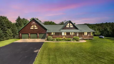 7514 Huntington Ln, Custer, WI 54423