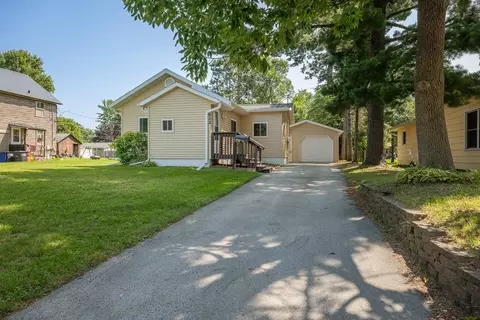 922 S River St, Shawano, WI 54166