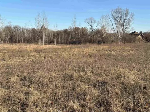 0 Songbird Ln, Stevens Point, WI 54482