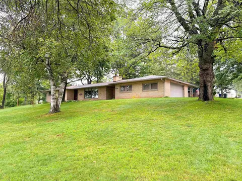 409 Leon St, Rothschild, WI 54474