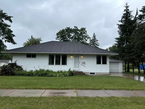 Exterior - 1011 10th St, Mosinee, WI 54455 photo 1 of 5