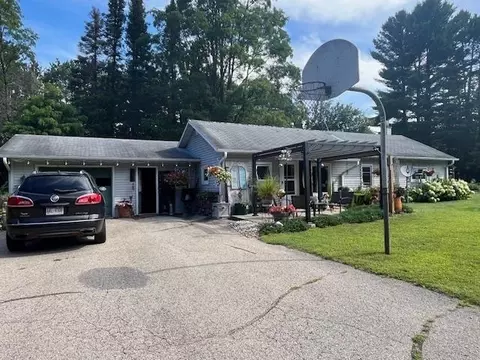 n3705 Polar Road, Bryant, WI 54418