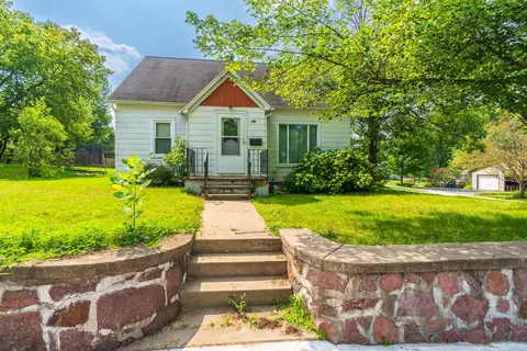 501 Clark Ave, Rothschild, WI 54474
