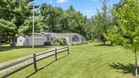629 County Road G, Hancock, WI 54943