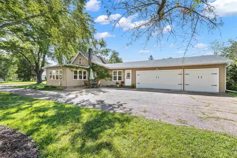 820 Cliff St, Wisconsin Rapids, WI 54494