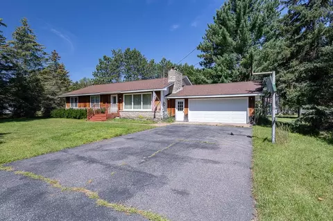 1030 Cedar Rd, Kronenwetter, WI 54455