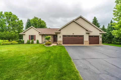 4909 River Bend Rd, Weston, WI 54476