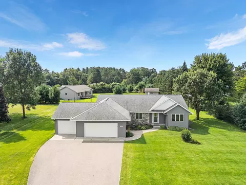7220 Country Village Dr, Wisconsin Rapids, WI 54494