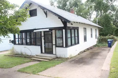 312 S 10th Ave, Wausau, WI 54401