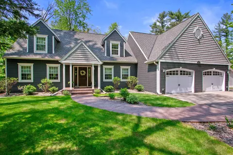 170 Black Forest Cir, Plover, WI 54467