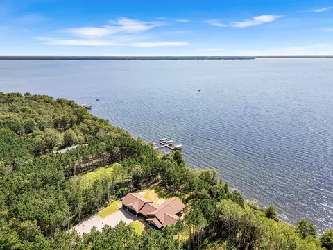 W3929 Longview Lane, Necedah, WI 54646