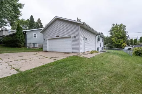 1005 Manson St, Wausau, WI 54403