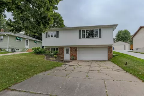 1217 Brown St, Wausau, WI 54403