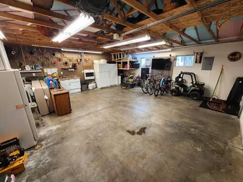 2001 S Cedar Ave, Marshfield, WI 54449 photo 38