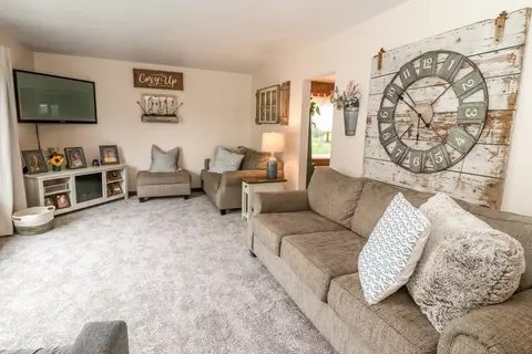 2001 S Cedar Ave, Marshfield, WI 54449 photo 15