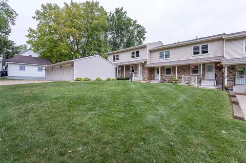 307 S 6th Ave, Wausau, WI 54401