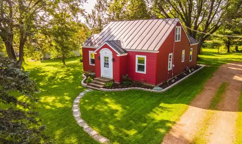 607 W Redwood St, Edgar, WI 54426