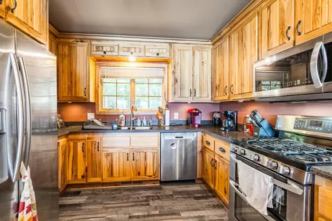 Kitchen - w5840 Robinson Road, Tomahawk, WI 54487 photo 3 of 4