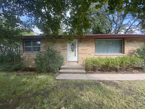 3117 Michigan Ave, Stevens Point, WI 54481