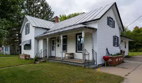600 Bukolt Ave, Stevens Point, WI 54481