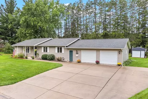 205 N Gwinn St, Loyal, WI 54446