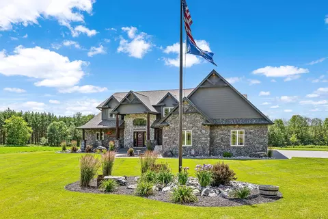 202300 County Road J, Rosholt, WI 54473