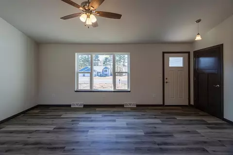 4509 Hanover St, Plover, WI 54467 photo 2