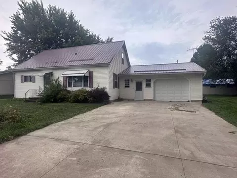 308 W Butternut St, Abbotsford, WI 54405