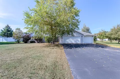 4906 River Bend Rd, Weston, WI 54476