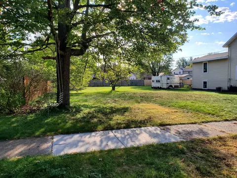 1041 14th St S, Wisconsin Rapids, WI 54494