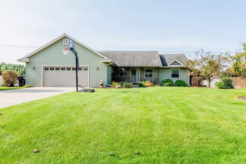 2625 Truman Ave, Plover, WI 54467