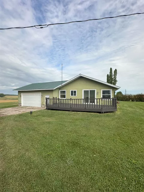 w3901 Granton Road, Granton, WI 54436
