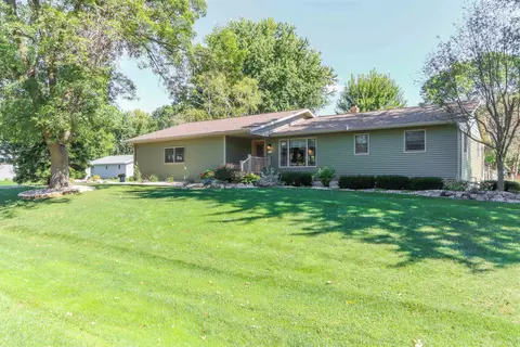 1901 S Madison Ave, Marshfield, WI 54449