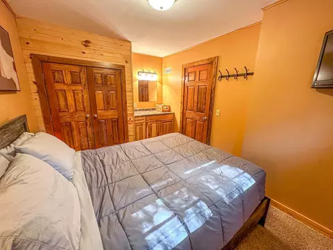 Bedroom - n8633 East Wilson Flowage Road, Phillips, WI 54555 photo 3 of 6