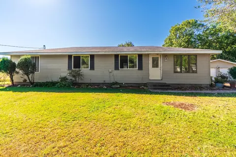 955 E Nelson Rd, Kronenwetter, WI 54455