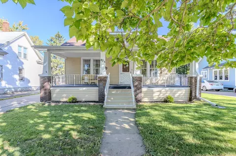 824 E Thomas St, Wausau, WI 54403