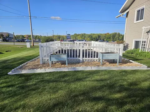 Exterior - 1508 E Becker Rd, Marshfield, WI 54449 photo 5 of 7