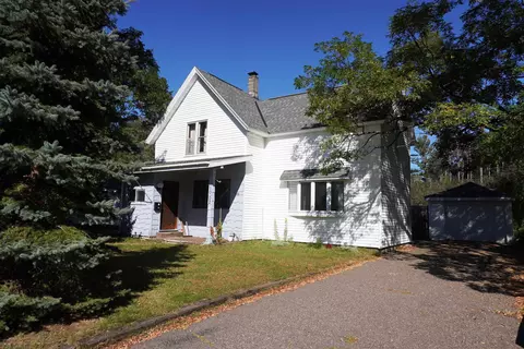 1002 E 9th St, Merrill, WI 54452