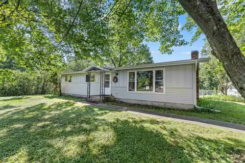841 W Clark St, Stevens Point, WI 54481