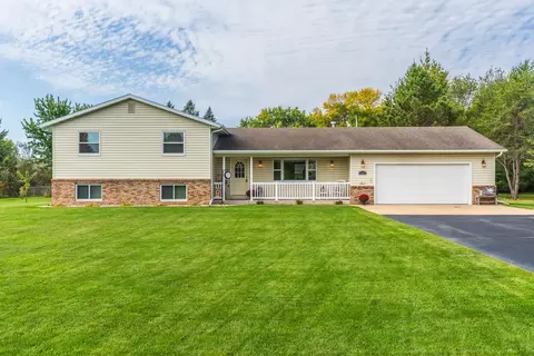 2157 Meadow Dr, Kronenwetter, WI 54455