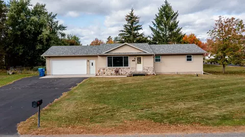 1950 Kowalski Rd, Kronenwetter, WI 54455