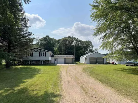 1896 County Road T N, Amherst Junction, WI 54407