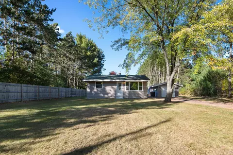 3910 River Dr, Plover, WI 54467
