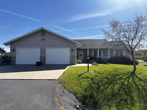 809 W Roberts St, Spencer, WI 54479
