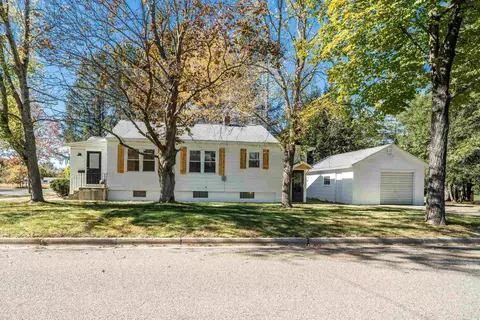 410 Lavigne Ave, Port Edwards, WI 54469