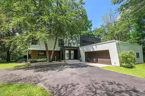 2131 River Bend Rd, Plover, WI 54467