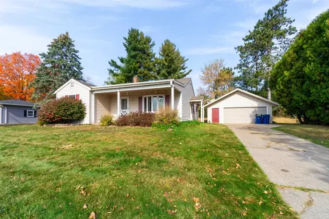 3018 Seymour Ln, Wausau, WI 54401