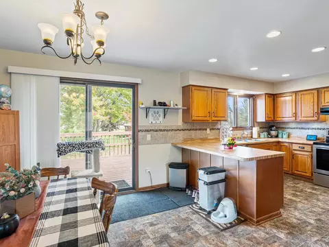 415 E 20th St, Marshfield, WI 54449 photo 6